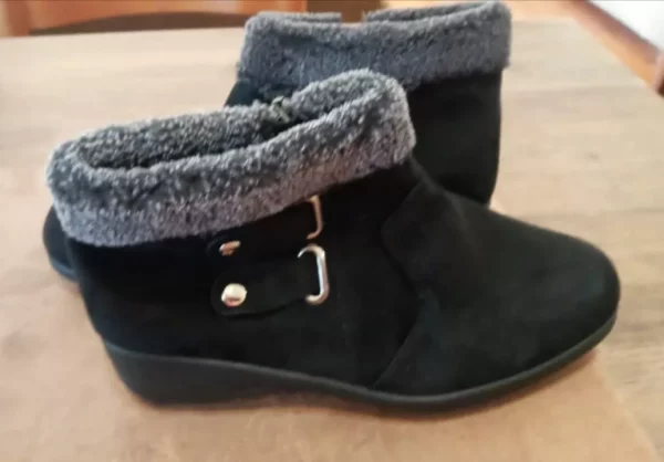 Ladies Winter Boots - Image 3