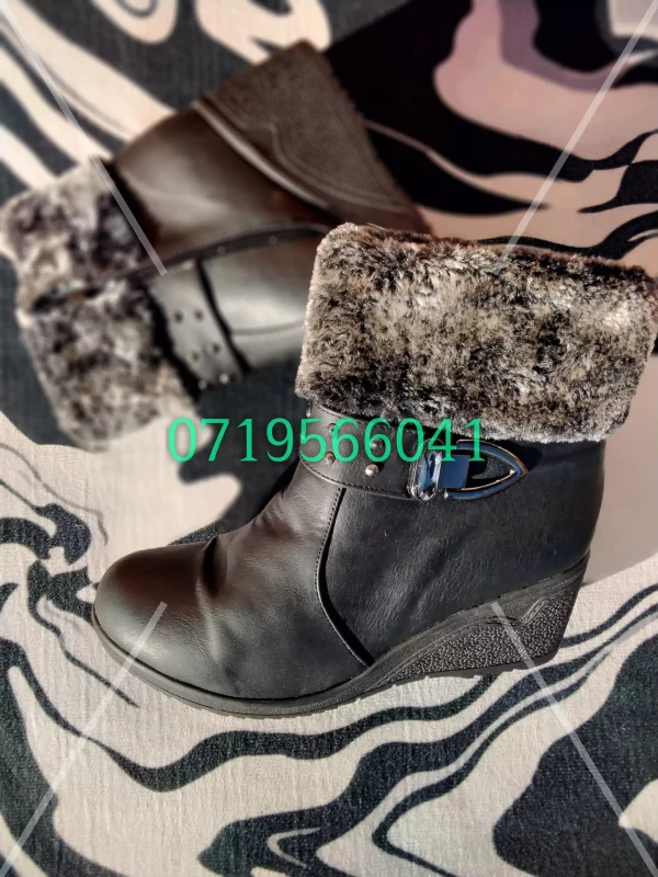 Ladies Winter Boots