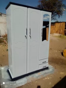 3-door Wardrobe With Glass