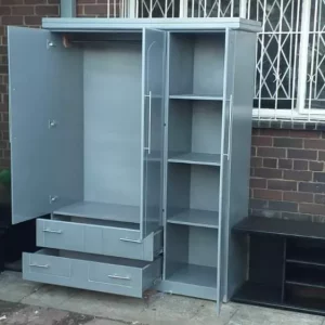 Standard Wadrobe, 3 Doors