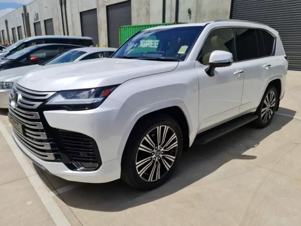 Lexus Lx500d - Image 2
