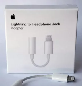Lightning To 3.5mm Headphone Jack