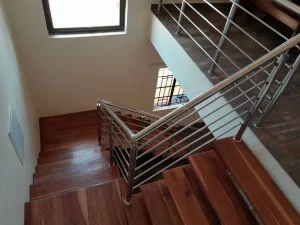 Durable Indoor Staircase Balustrades For Homes ($100/m)