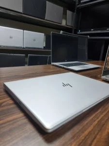 *hp Elitebook 840 G5* • Intel Core I5 8th Generation