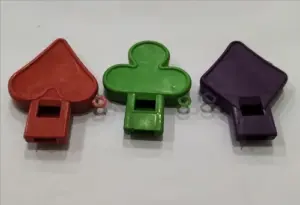 (120units) Beifa Plastic Whistle 3pcs/Card Clf FH1035